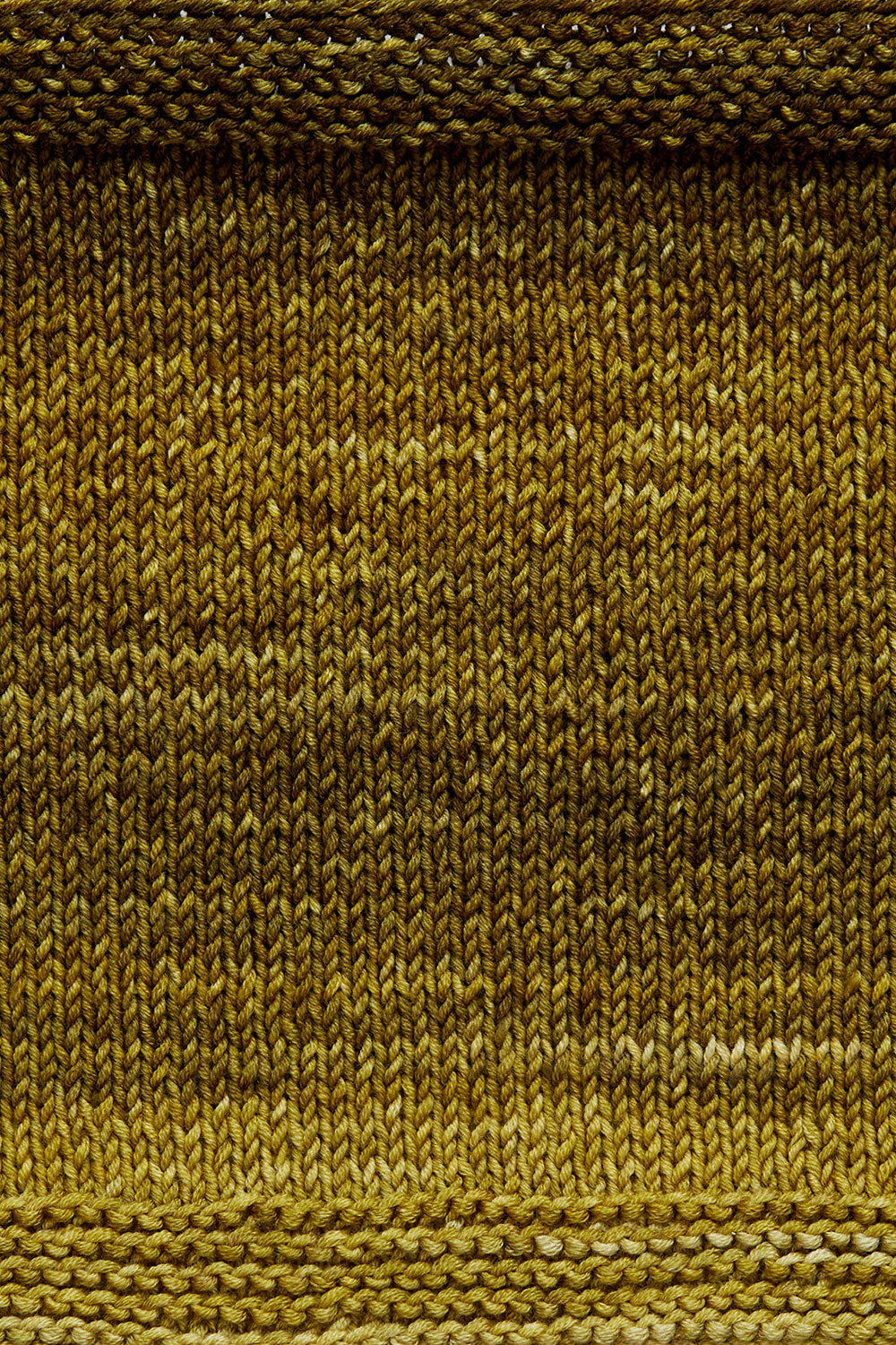 Urth Yarns Monokrom Worsted