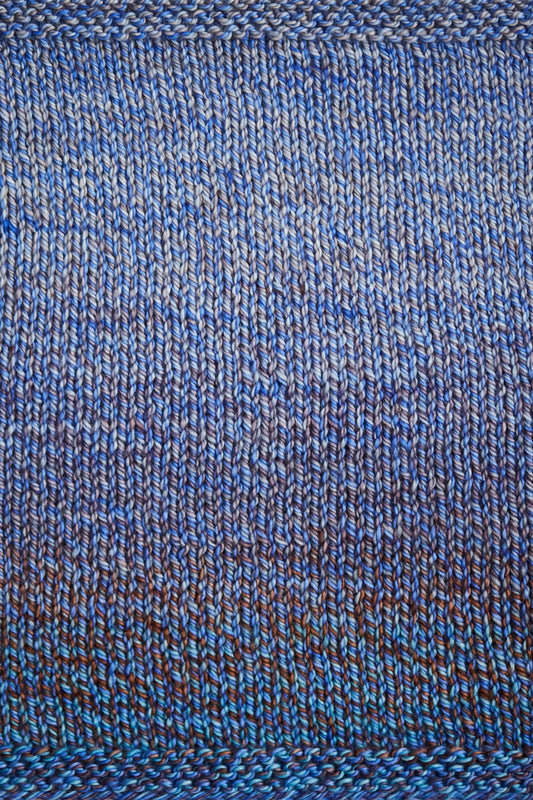 Fils Urth Yarns Spiral Grain Light Worsted PRÉCOMMANDE