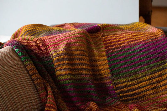 Kit de lancer Ikat en Urth Uneek Worsted