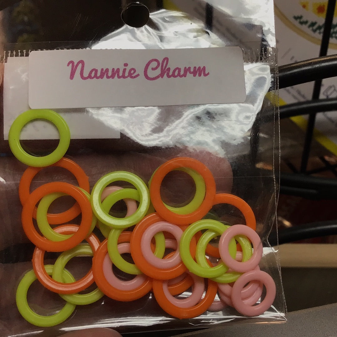 Nannie Charm assorted 50 pk hard plastic closed stitch markers