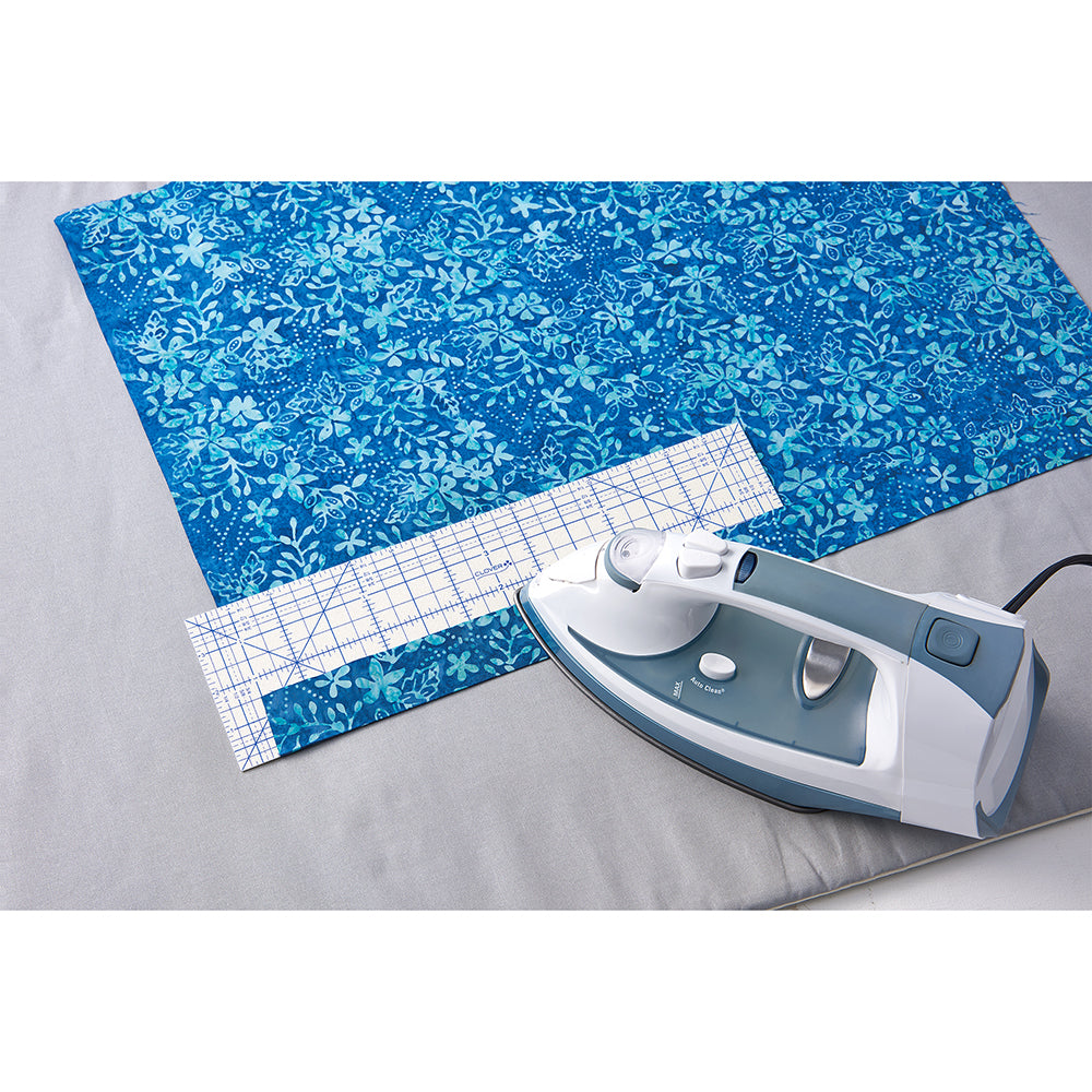 Clover 7814 - Règle à ourler à chaud