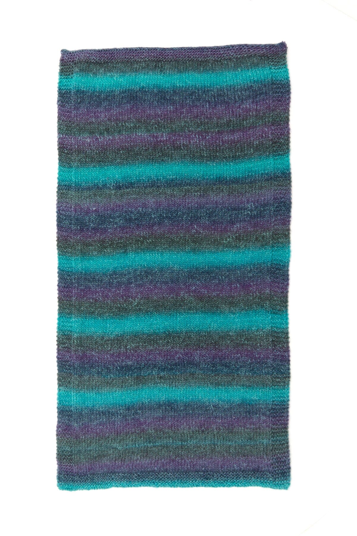 Universal Yarn Colorburst in 102 - Aurora Borealis