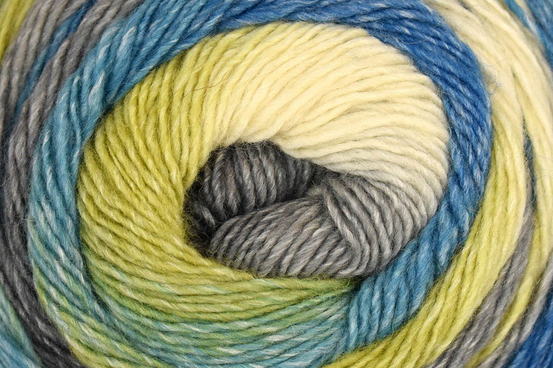 Universal Yarn Colorburst in 113 - Chevron