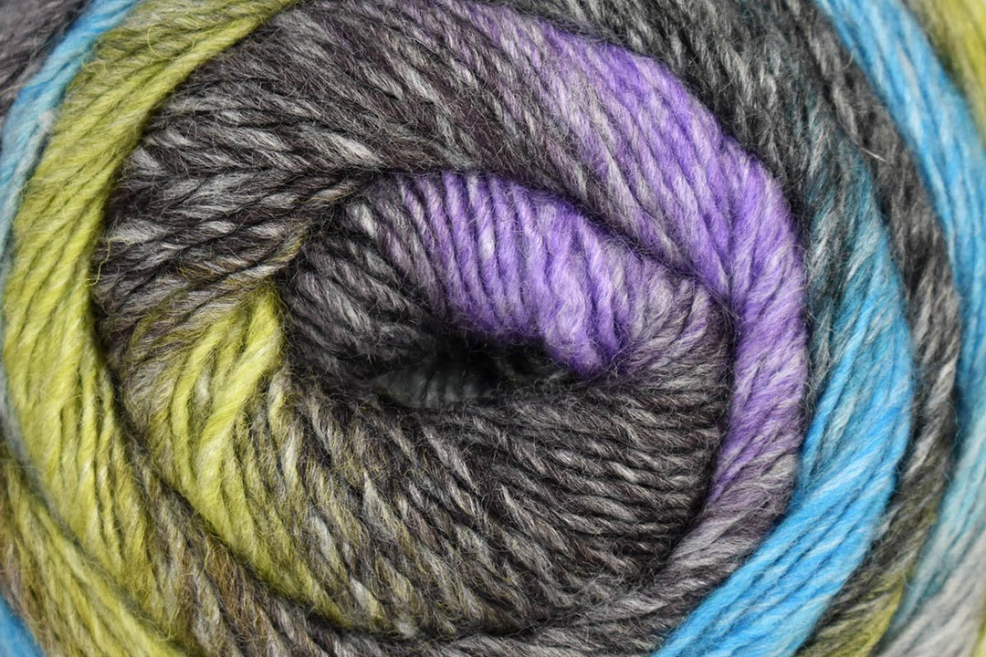Universal Yarn Colorburst in 118 - Baltic
