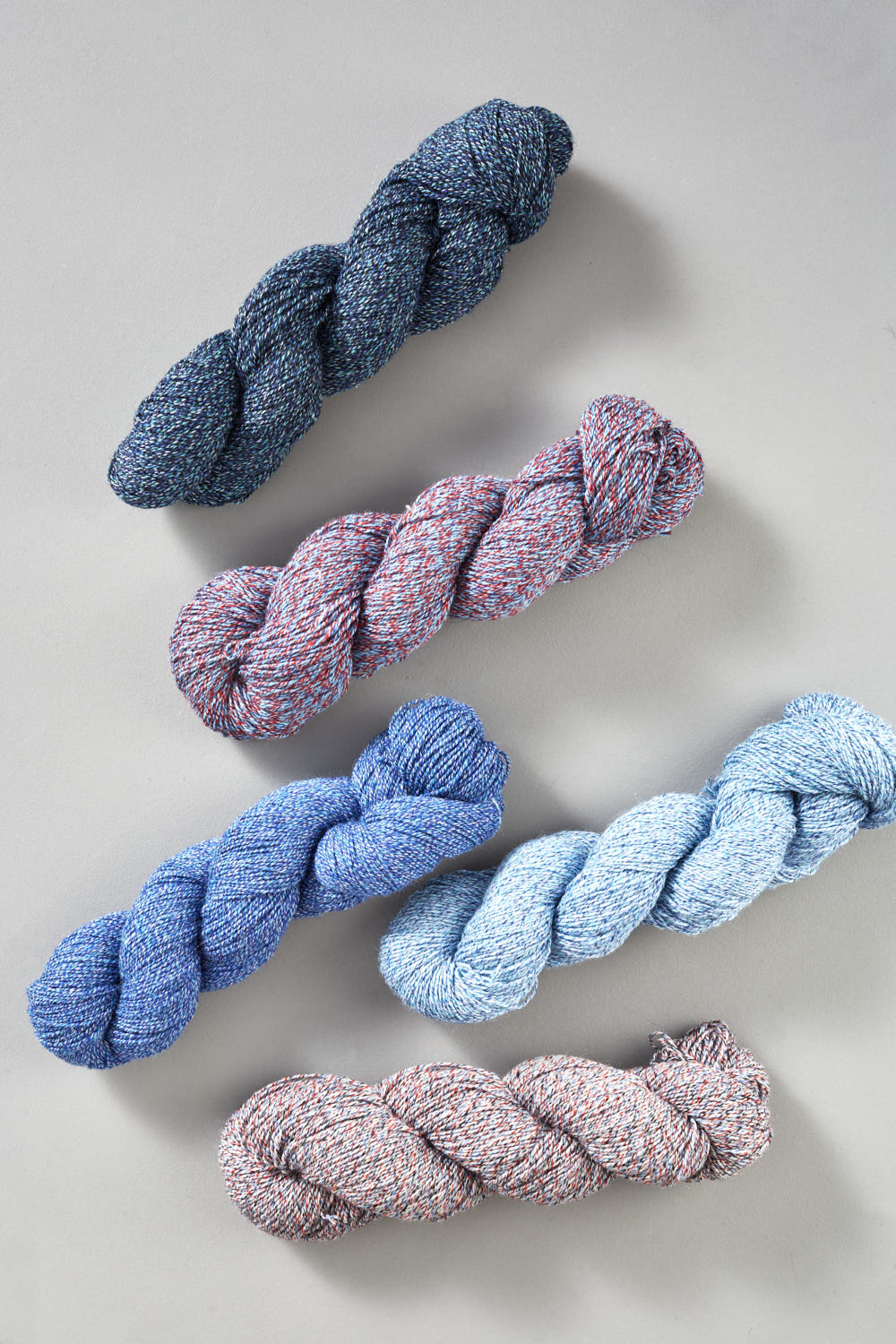 Brebis chinée en laine Gusto 