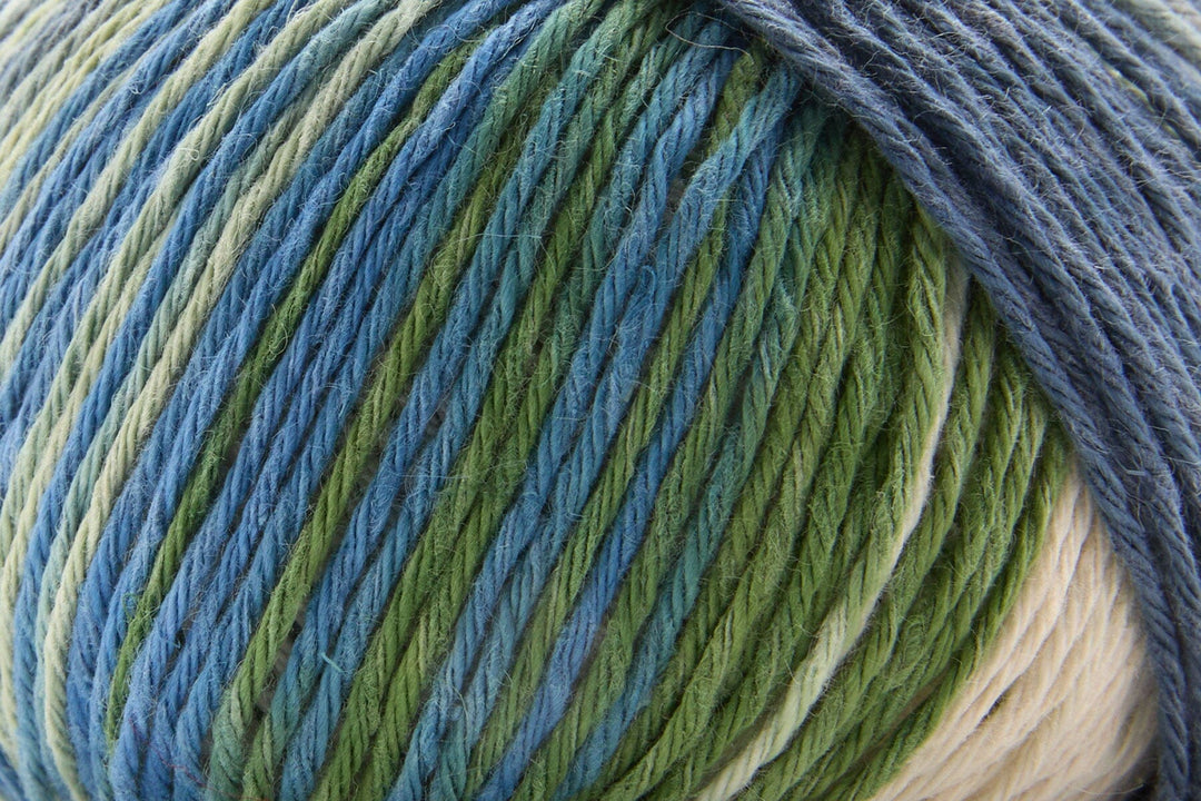 Universal Yarn Sandcastle in 103 - Seaglass