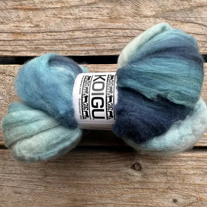 Koigu Merino Fibre - 50 Roving Bundles
