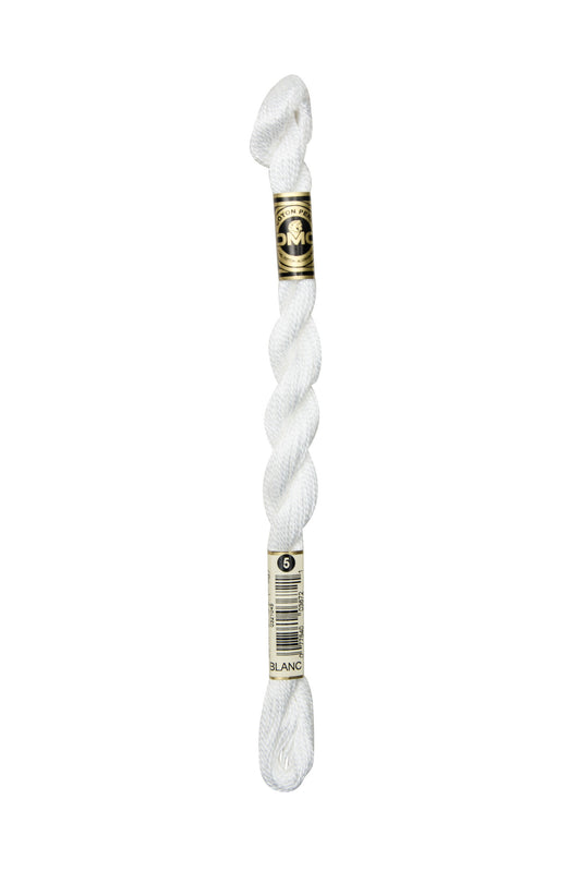 Écheveau de coton perlé DMC taille 3 (14,6 m) - BLANC