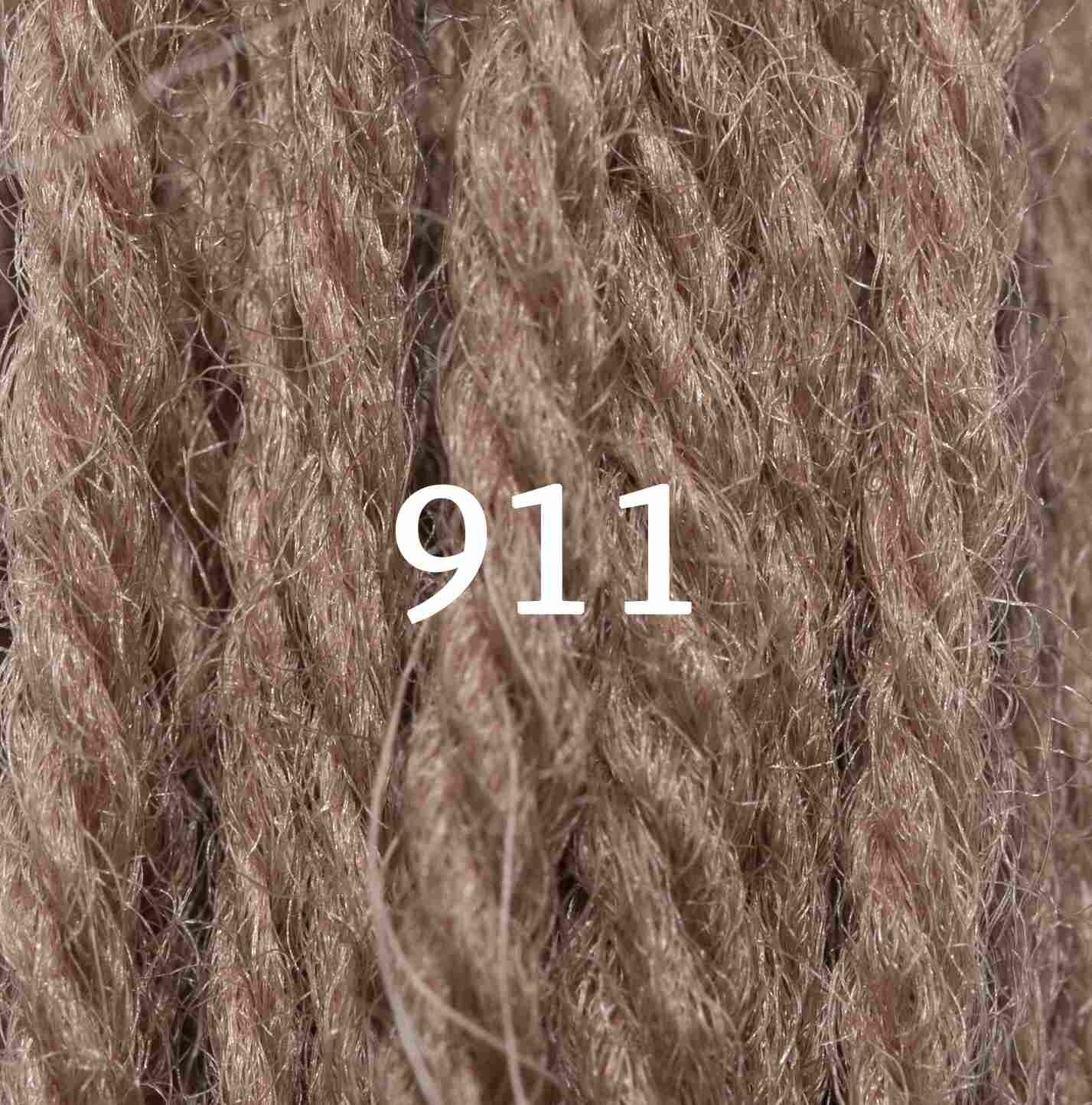 Appletons Tapestry Yarn Hank 911 5g